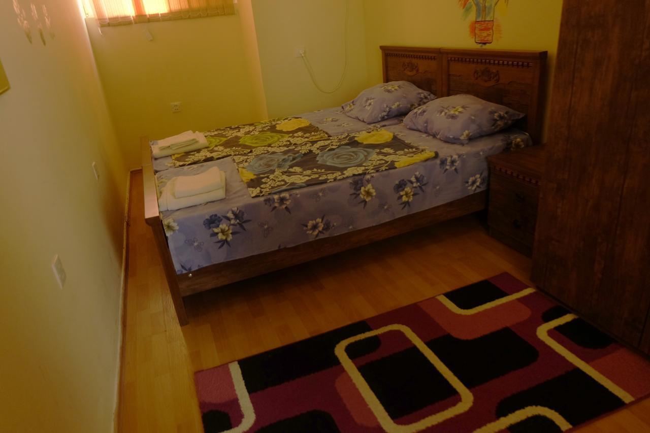 Hostel 124 Baku Bagian luar foto